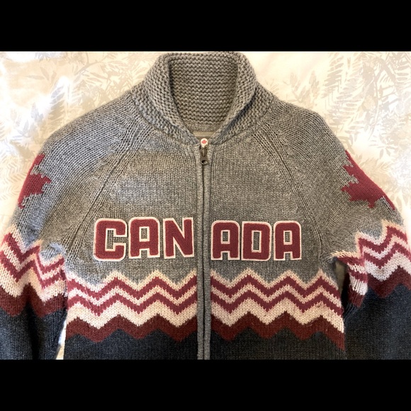 Hudson Bay Sweaters - CANADIAN OLYMPIC TEAM COLLECTION SWEATER - Size XS